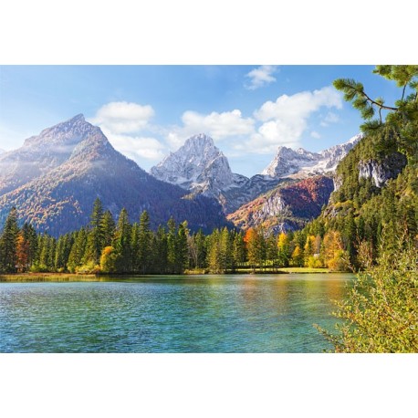 Mountain peaks over the lake