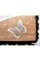 Пеперуди - дървена картичка